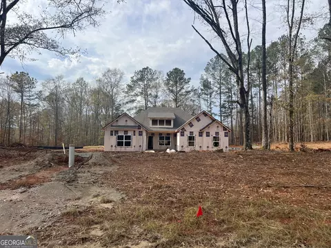 210 Hidden Meadows Dr, Gay, GA 30218