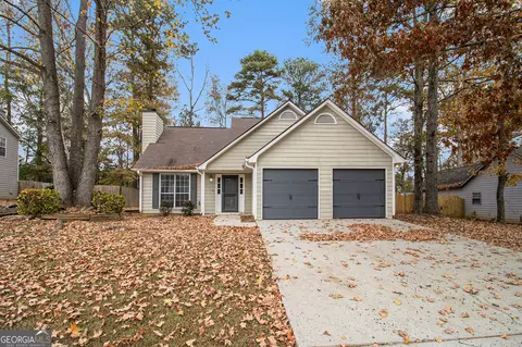 725 River Mist Dr, Jonesboro, GA 30238