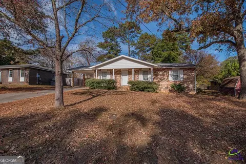 103 Oakdale Dr, Warner Robins, GA 31088