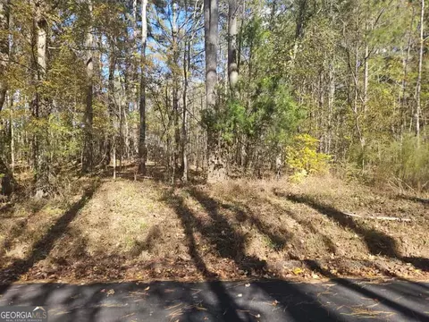 90 Moores Ln, Oxford, GA 30054
