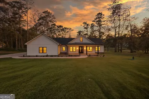 190 Leonards Dr, Thomasville, GA 31792