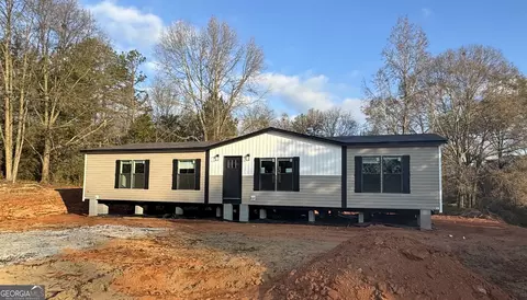 136 Marigold Dr, Carnesville, GA 30521