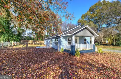 Exterior - 415 E 10th St, Rome, GA 30161 photo 2 of 12