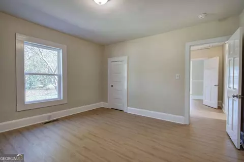 Bedroom - 415 E 10th St, Rome, GA 30161 photo 2 of 2