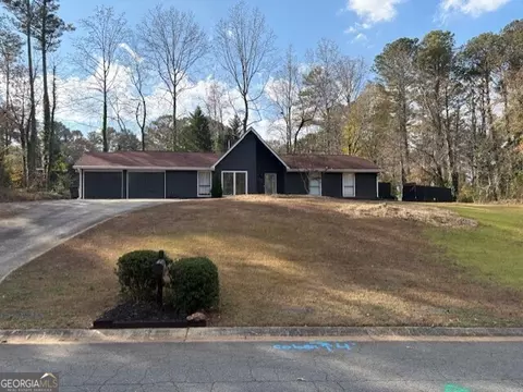 4509 N Landing Dr, Marietta, GA 30066