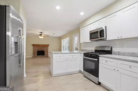 4220 E Meadow Dr, Duluth, GA 30096 photo 10