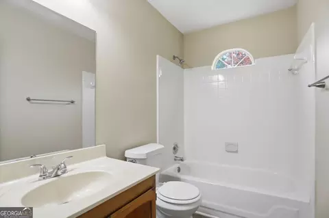 4220 E Meadow Dr, Duluth, GA 30096 photo 26