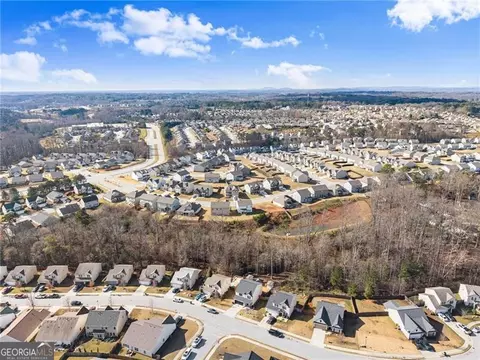 View/Area - 4302 Box Elder Path, Gainesville, GA 30504 photo 6 of 8