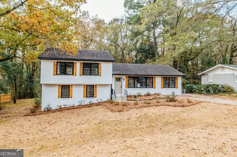 2916 Southshore Dr, Macon, GA 31204