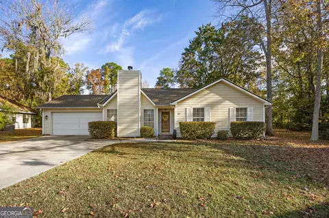 127 Chestnut Ct, Kingsland, GA 31548