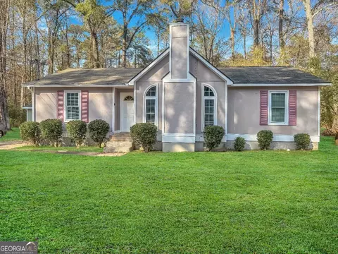 1154 N Plantation Pkwy, Macon, GA 31220
