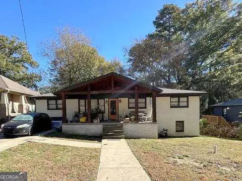 477 Center Hill Ave NW, Atlanta, GA 30318