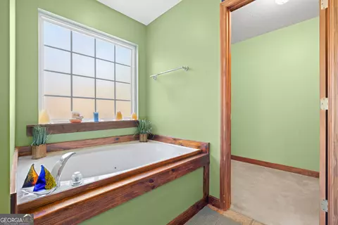 Bath - 554 Mariners Way, Garnett, SC 29922 photo 3 of 3