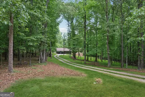 2270 Dinsmore Rd, Alpharetta, GA 30004