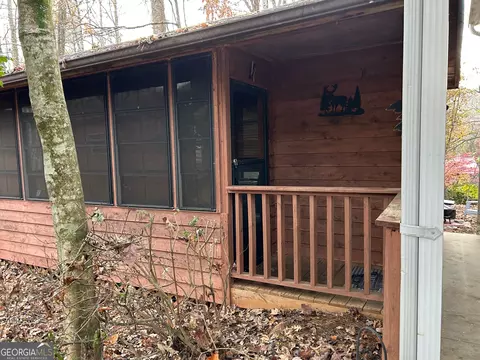 79 Maple Wood Ln, Cleveland, GA 30528