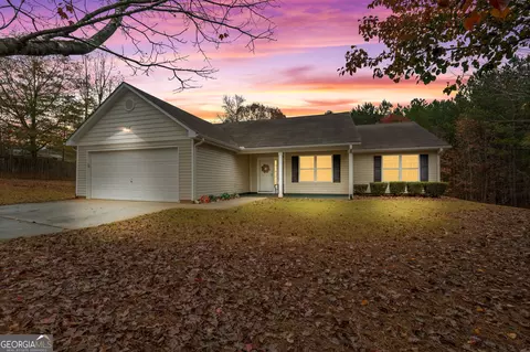 70 Dolly Nixon Ct, Senoia, GA 30276