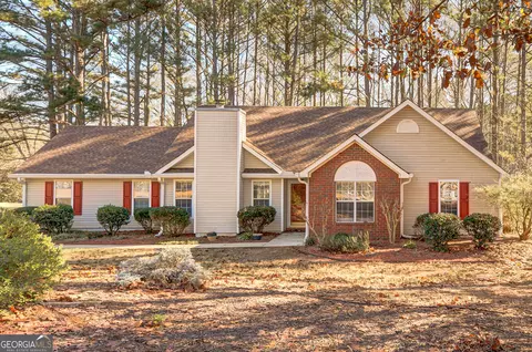 7 Buck Trl, Newnan, GA 30265