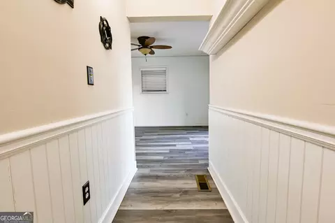 Entry Way - 458 Haley Rd, Jackson, GA 30233 photo 3 of 4