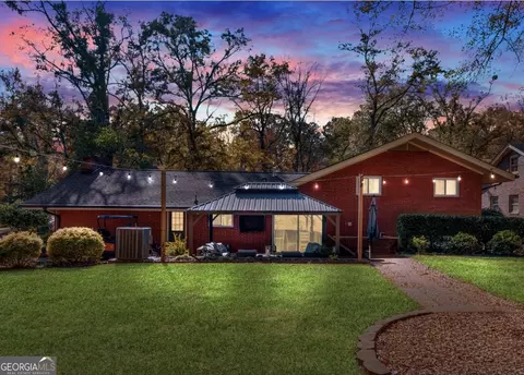941 Springer Dr, Griffin, GA 30224