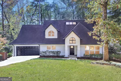 1092 Norwich Cir NE, Atlanta, GA 30324