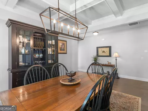 Dining - 401 Mountain Dr, Monroe, GA 30655 photo 3 of 4