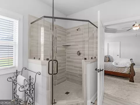 Bath - 401 Mountain Dr, Monroe, GA 30655 photo 5 of 5