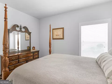 Bedroom - 401 Mountain Dr, Monroe, GA 30655 photo 6 of 13