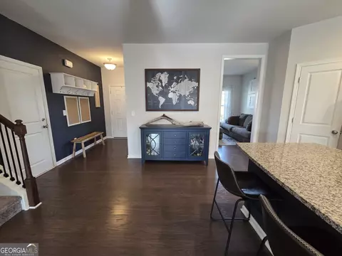 Entry Way - 3042 Lowell Rd, Bethlehem, GA 30620 photo 3 of 5