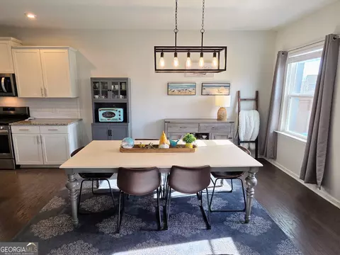 Dining - 3042 Lowell Rd, Bethlehem, GA 30620 photo 3 of 5