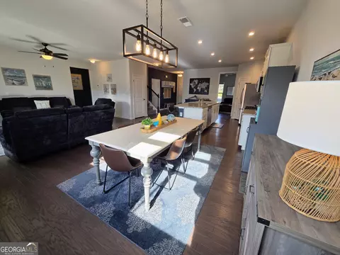 Dining - 3042 Lowell Rd, Bethlehem, GA 30620 photo 5 of 5