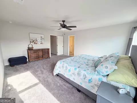 Bedroom - 3042 Lowell Rd, Bethlehem, GA 30620 photo 2 of 6