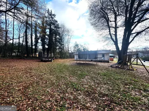 Exterior - 5609 Oconee St, Lula, GA 30554 photo 6 of 9