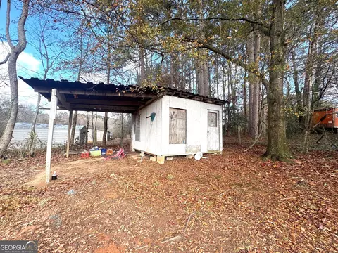 Exterior - 5609 Oconee St, Lula, GA 30554 photo 3 of 9