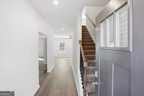 Entry Way - 144 Post Oak Dr #137, Jackson, GA 30233 photo 1 of 7