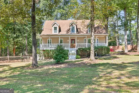 4107 Rosebud Rd, Loganville, GA 30052
