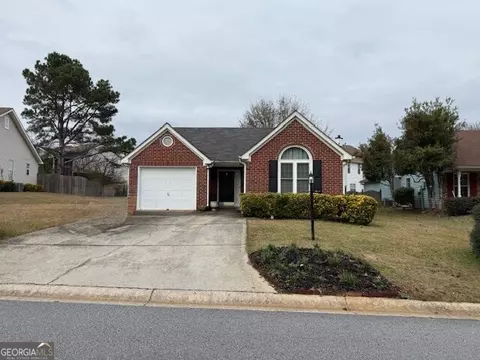 140 Green Tree Dr, Newnan, GA 30265