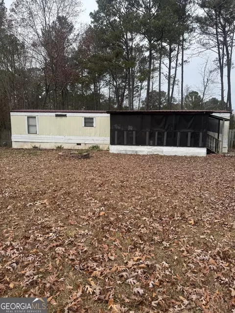 40 Huckleberry Ln, Winder, GA 30680