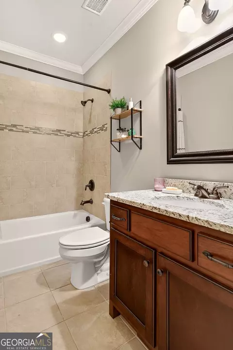 Bath - 385 Huckaby Rd, Brooks, GA 30205 photo 3 of 7