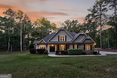 385 Huckaby Rd, Brooks, GA 30205
