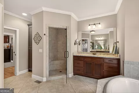 Bath - 385 Huckaby Rd, Brooks, GA 30205 photo 2 of 7