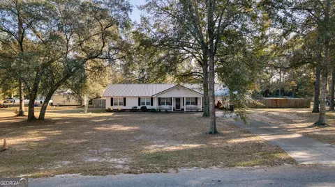 132 Mimosa Dr, Reidsville, GA 30453