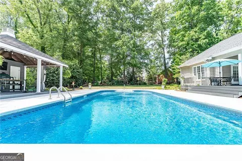 426 Fields Ferry Dr NE, Calhoun, GA 30701 photo 3