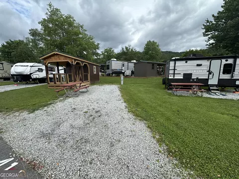 41 Monaco Ln, Dillard, GA 30537 photo 3