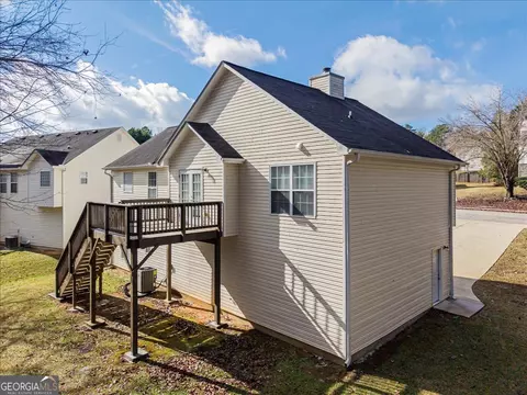 Exterior - 2940 Rolling Ln, Winston, GA 30187 photo 3 of 9