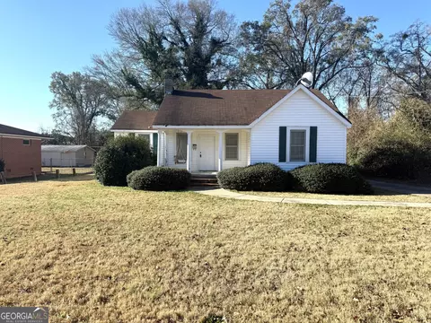 243 W Tate St, Elberton, GA 30635