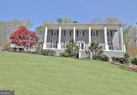 100 Smokerise Trce, Peachtree City, GA 30269