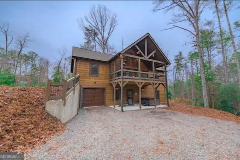 135 Ruby Ln, Ellijay, GA 30540