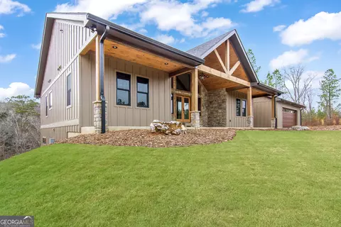 2468 Twisted Oak Rd, Talking Rock, GA 30175