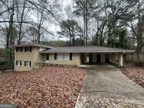 9168 Woodhaven Dr, Covington, GA 30014