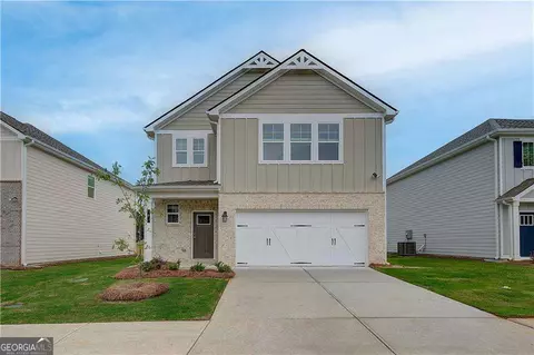 7 Camellia Dr, Fairburn, GA 30213